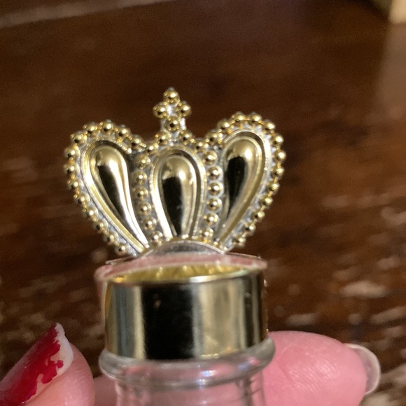 EMPTY fun Collectible small whiskey bottle with crown top - Picture 5 of 9
